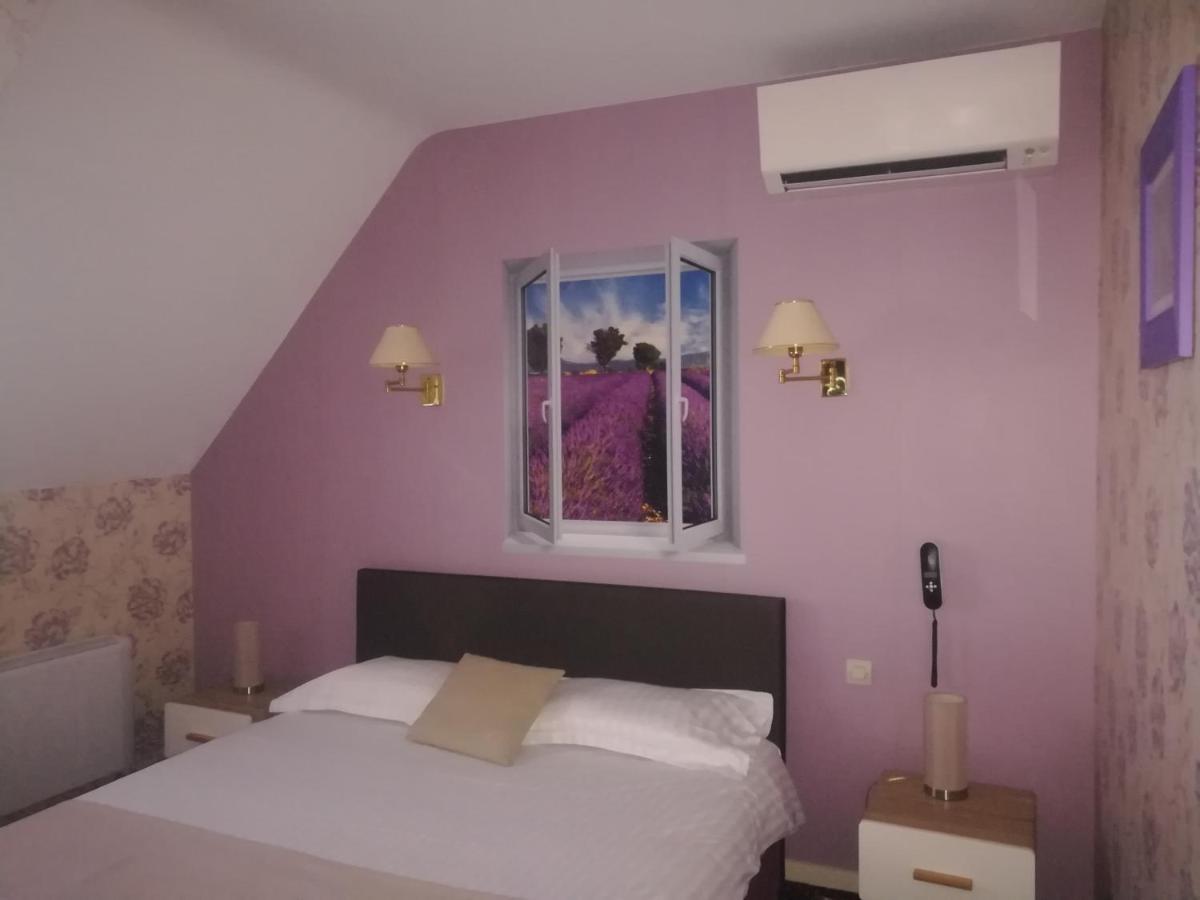 Contact Hotel Du Relais Thouars Kültér fotó