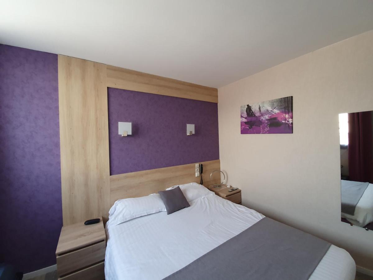 Contact Hotel Du Relais Thouars Kültér fotó